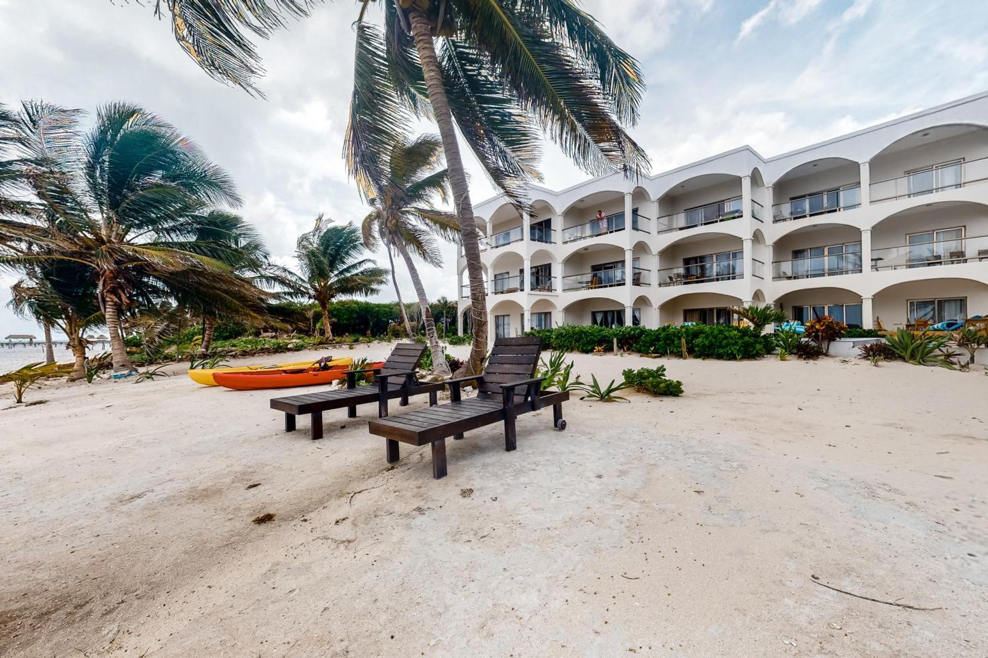 Blue Water Beach Villas 산페드로 객실 사진