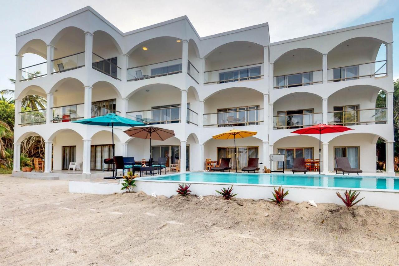 Blue Water Beach Villas 산페드로 외부 사진